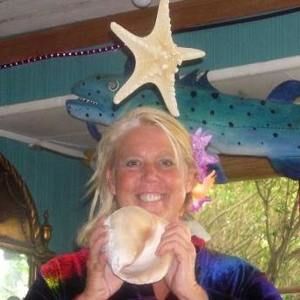 Meet your Posher, Joan